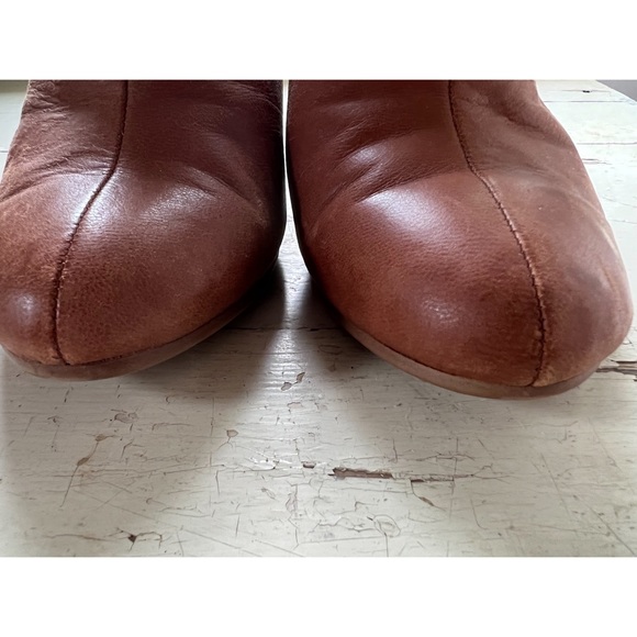 Art Class Mule - Dark Tan Size 7 - Picture 4 of 6